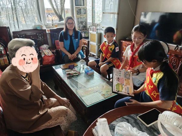 GG朝天图片3