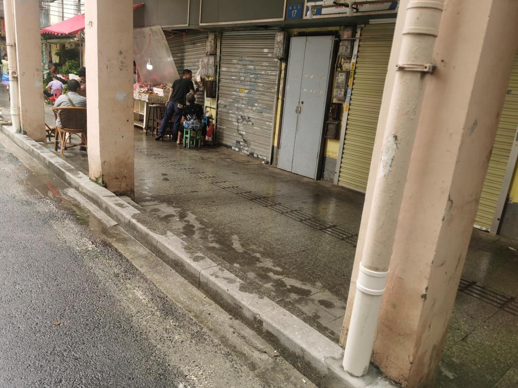 图 4珠光路15-19号公共排水连接管道破裂处理后照片